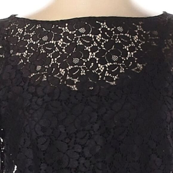 Banana Republic Lace Blouse  - Picture 3 of 8